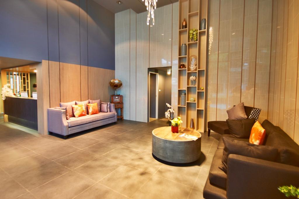 6Th Avenue Surin By Risa Apartment Luaran gambar