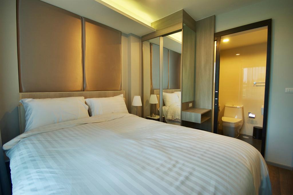 6Th Avenue Surin By Risa Apartment Luaran gambar